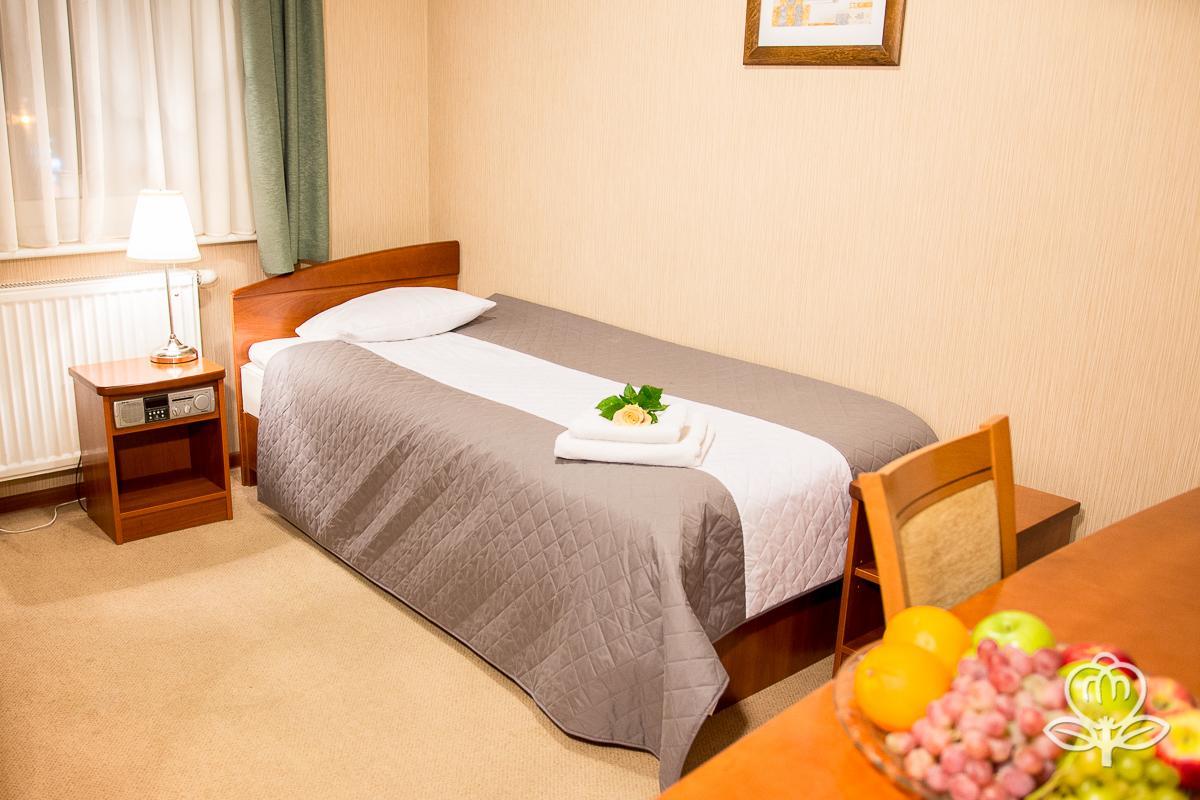 L'Ascada Hotel Srem Bagian luar foto